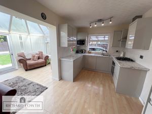 Open Plan Kitchen- click for photo gallery